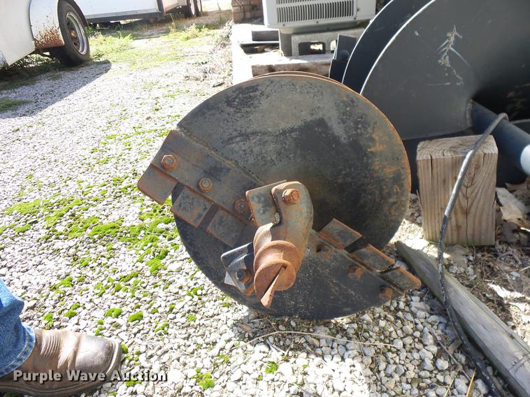 image for item AY9680 Bush Hog PDH2102 post hole auger