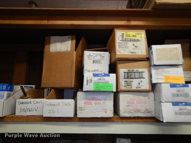 image for item DS9813 HVAC supplies