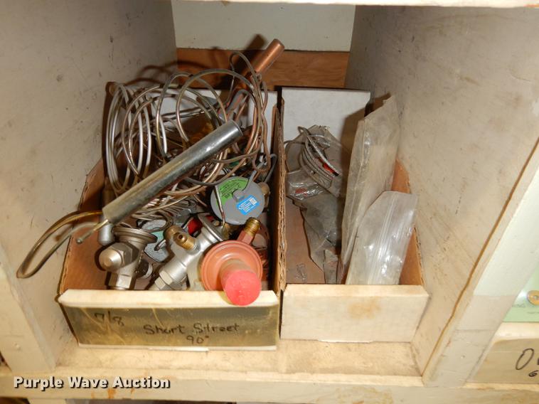 image for item DS9813 HVAC supplies