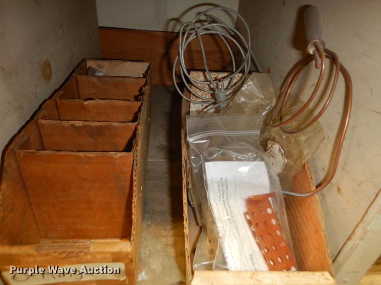 image for item DS9813 HVAC supplies