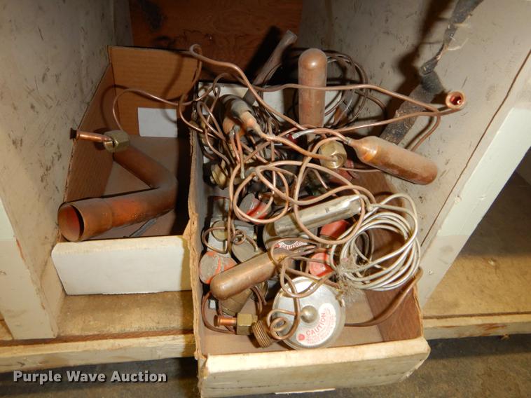 image for item DS9813 HVAC supplies