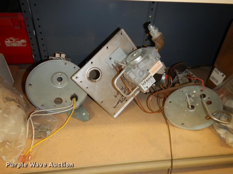 image for item DS9813 HVAC supplies