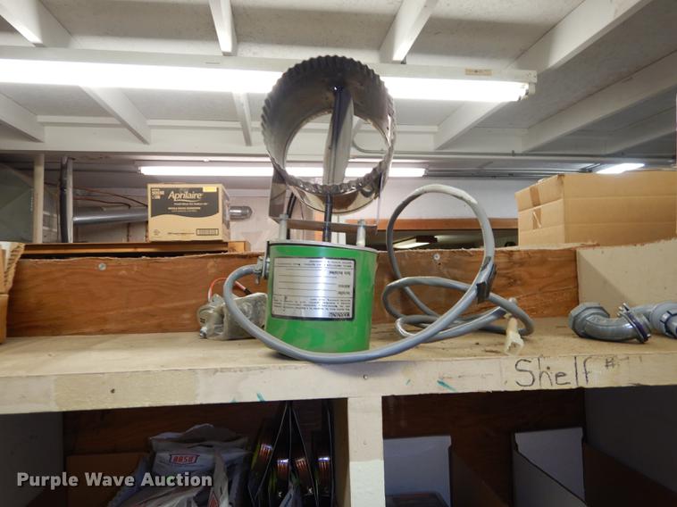 image for item DS9814 HVAC supplies