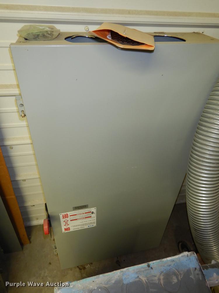 image for item DS9819 Electrical supplies