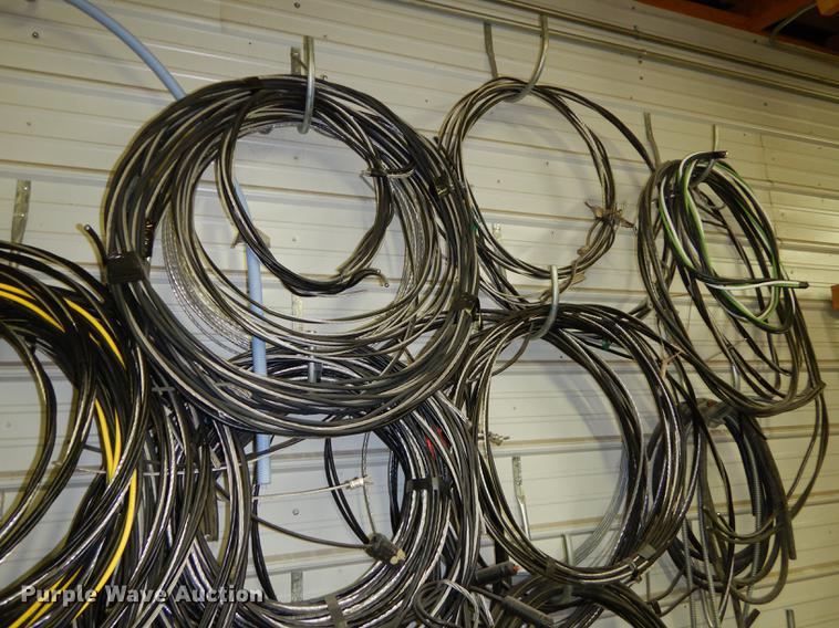 image for item DS9819 Electrical supplies