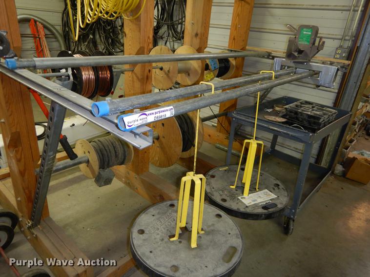 image for item DS9819 Electrical supplies