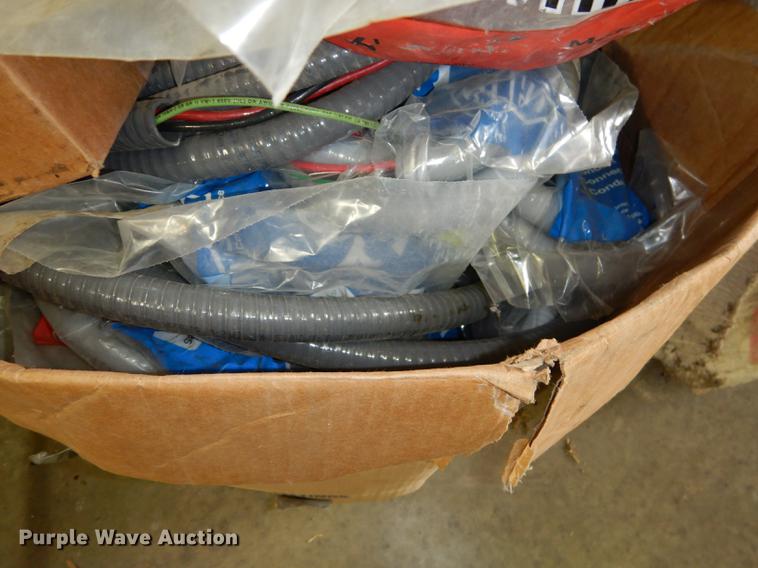 image for item DS9824 Electrical supplies