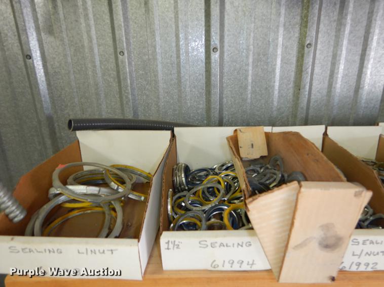 image for item DS9824 Electrical supplies