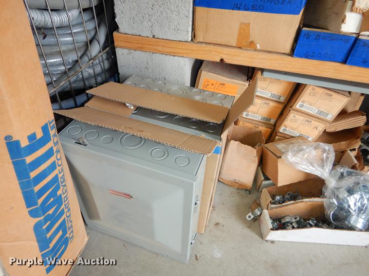 image for item DS9824 Electrical supplies