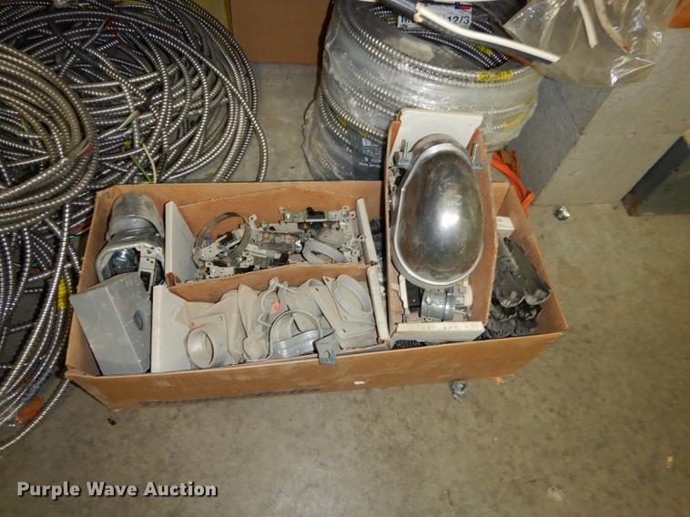 image for item DS9827 Electrical supplies