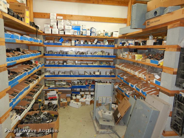 image for item DS9829 Electrical supplies