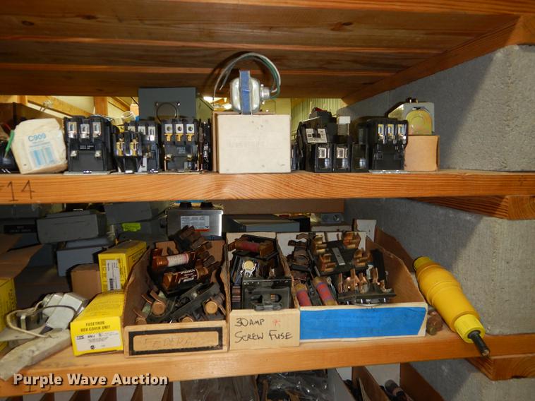 image for item DS9829 Electrical supplies