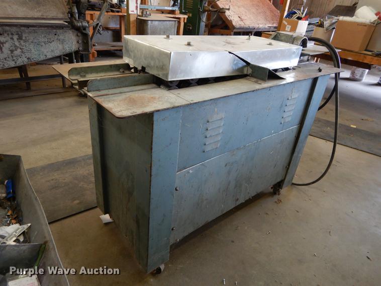 image for item DS9836 The Lockformer Company cleatformer