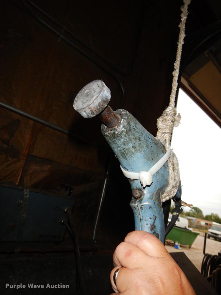 image for item DS9837 Compact pinspotter welder