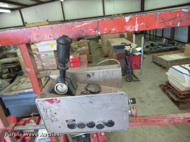 image for item DS9860 Skyjack SJIII 3219 scissor lift