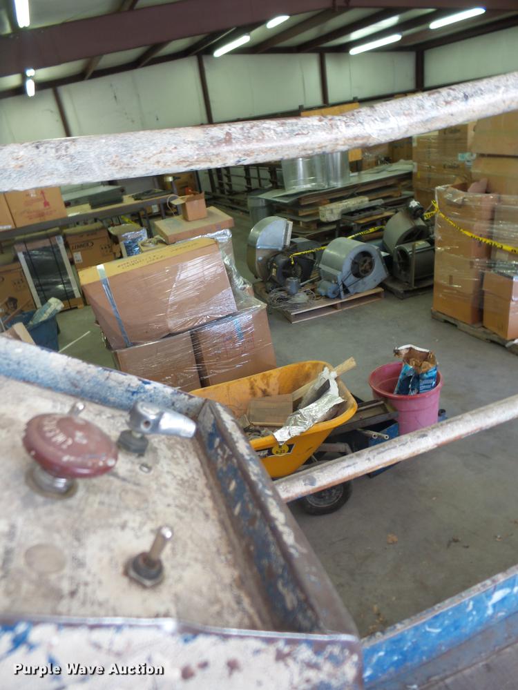 image for item DS9861 Mark Lift 25E scissor lift