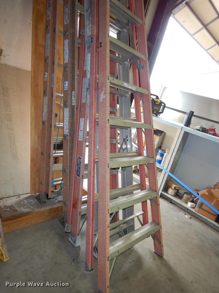 image for item DS9865 (5) ladders