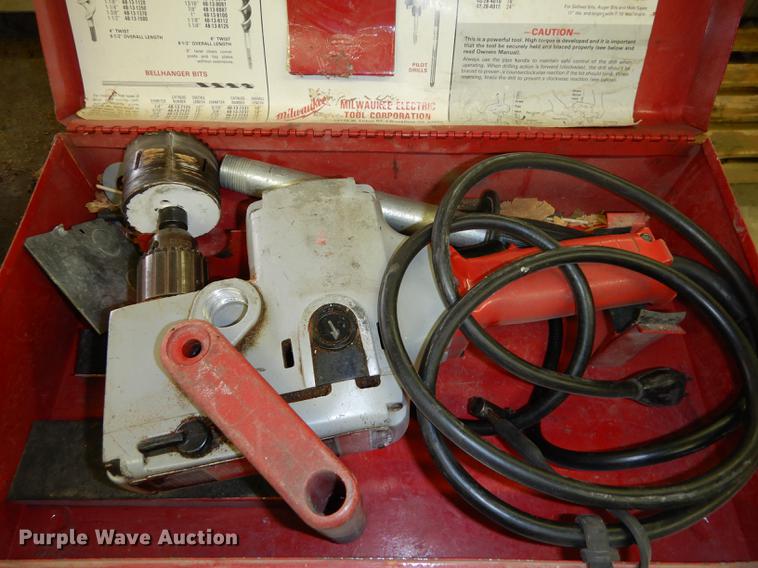 image for item DS9869 Tools