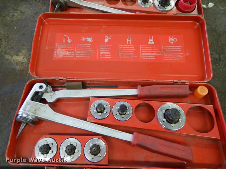 image for item DS9869 Tools