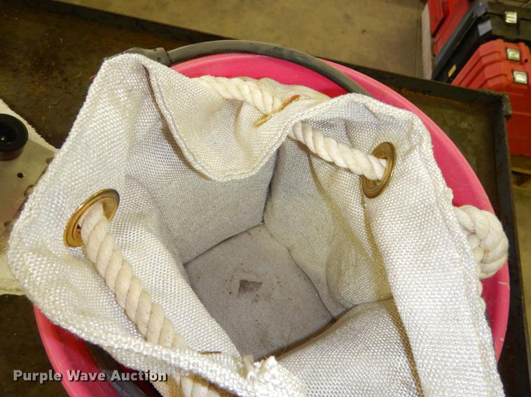 image for item DS9869 Tools