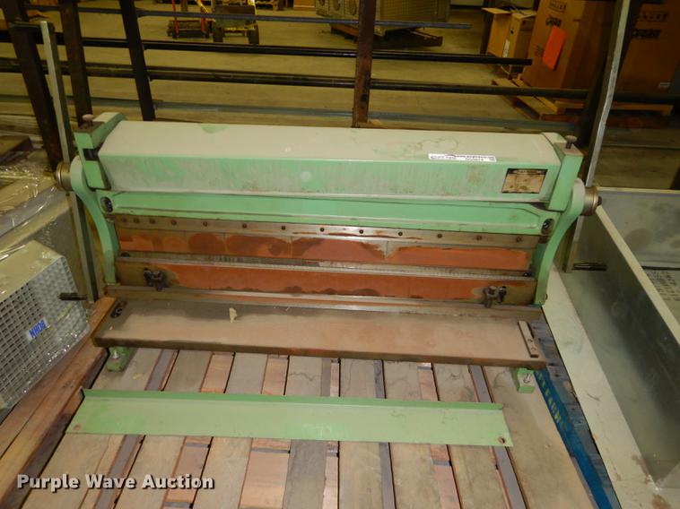 image for item DS9874 Sheet metal bender/shear/slip roll machine