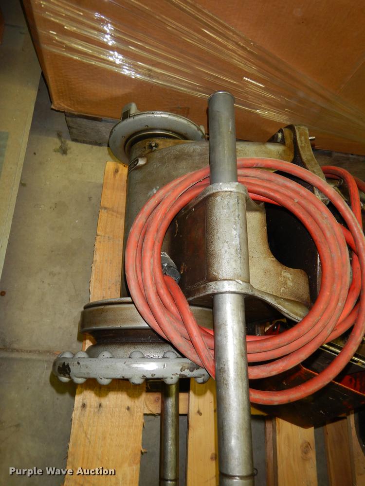 image for item DS9883 Tools