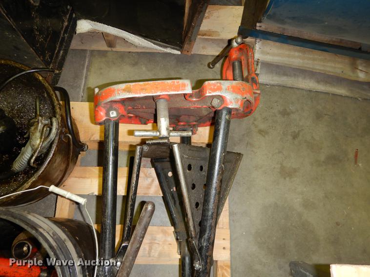 image for item DS9883 Tools