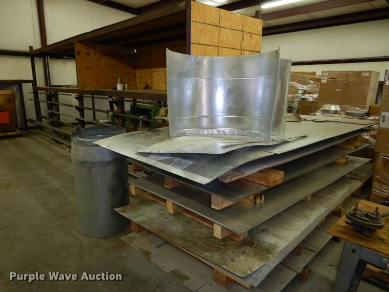 image for item DS9884 Approximately 50 pieces of sheet metal