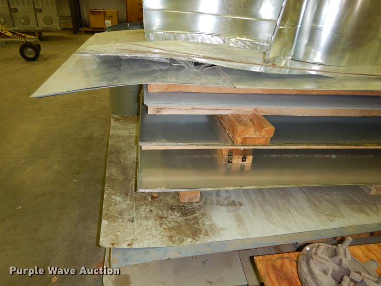 image for item DS9884 Approximately 50 pieces of sheet metal