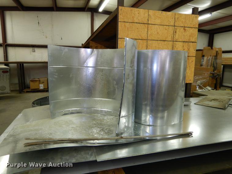 image for item DS9884 Approximately 50 pieces of sheet metal