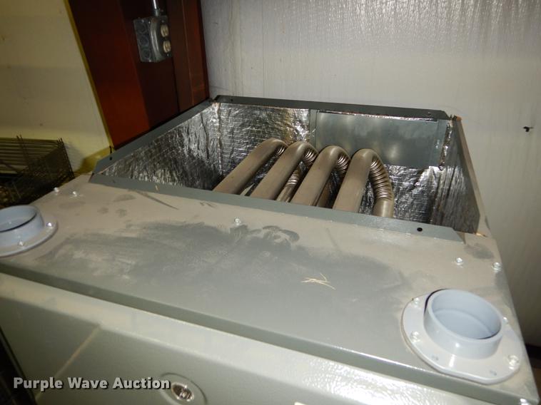 image for item DS9893 Amana furnace unit