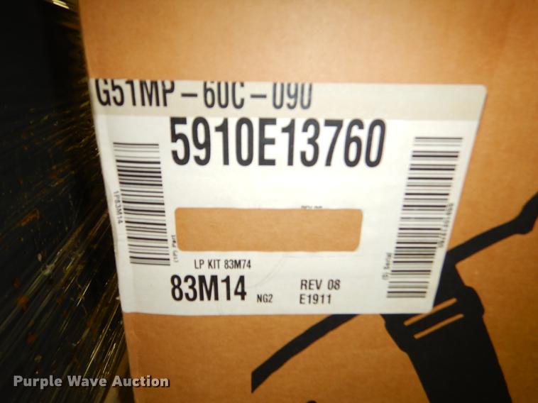 image for item DS9899 Lennox furnace unit