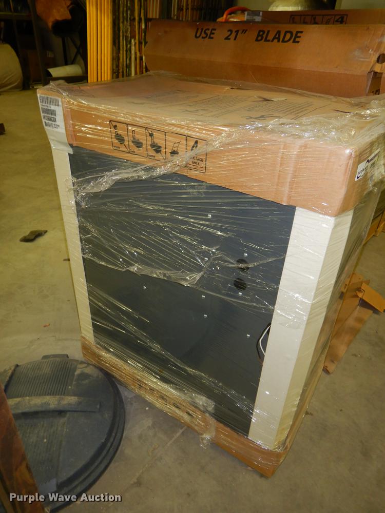 image for item DS9900 Amana furnace unit