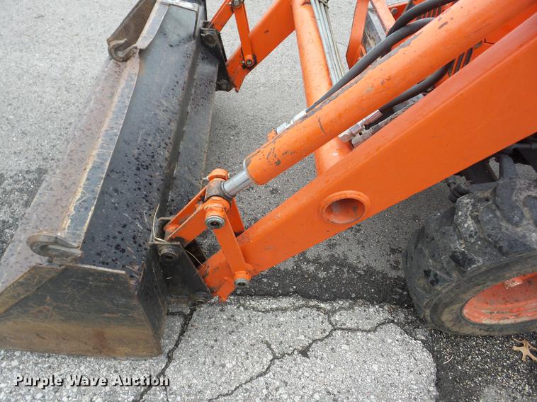 image for item K6370 Kubota B20 MFWD tractor