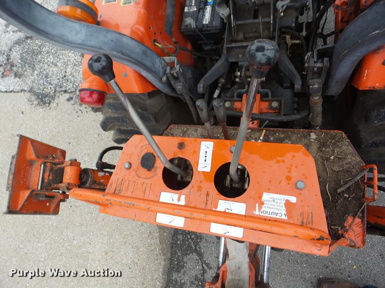 image for item K6370 Kubota B20 MFWD tractor