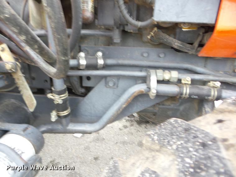 image for item K6370 Kubota B20 MFWD tractor