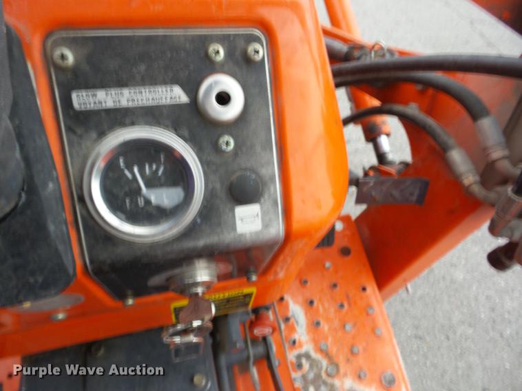 image for item K6370 Kubota B20 MFWD tractor