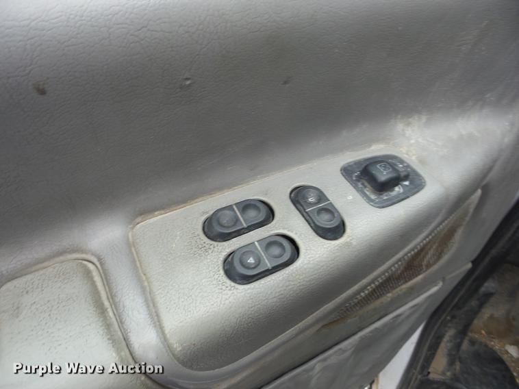 image for item K6371 2001 Ford Econoline E250 Extended van