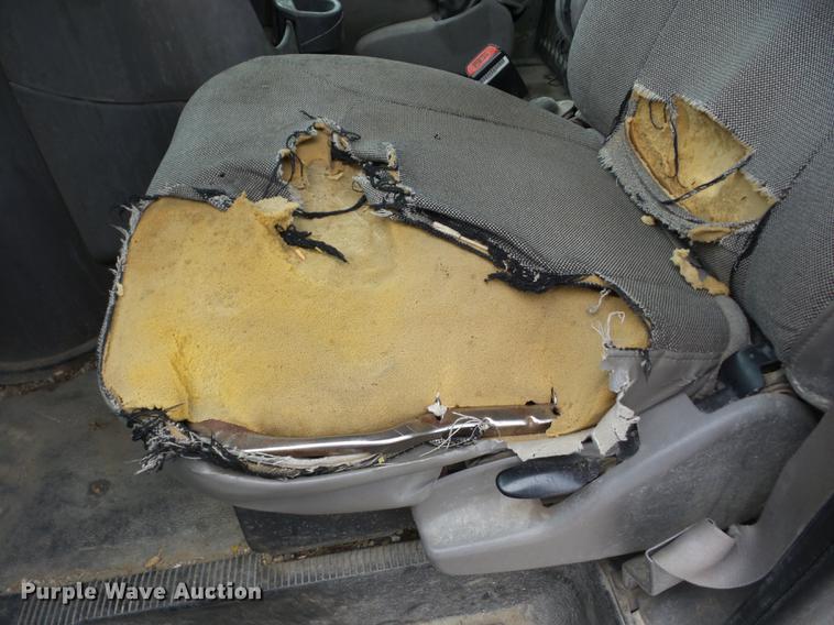 image for item K6371 2001 Ford Econoline E250 Extended van