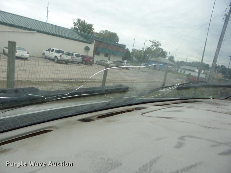 image for item K6371 2001 Ford Econoline E250 Extended van