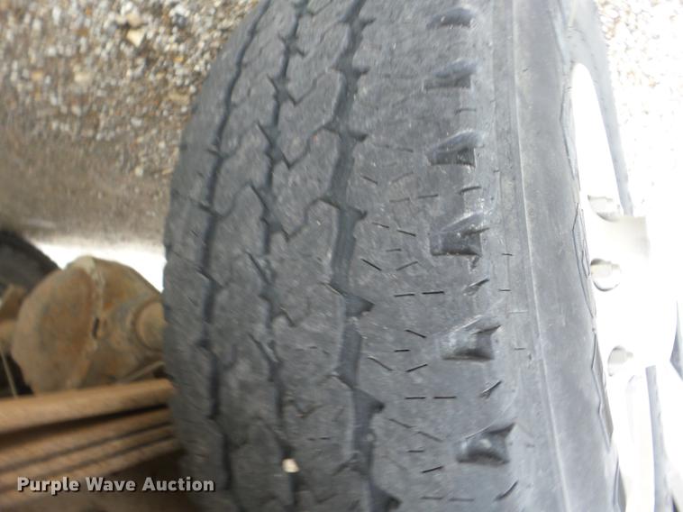 image for item K6371 2001 Ford Econoline E250 Extended van