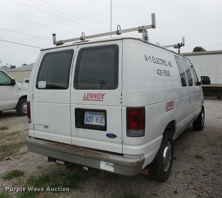 image for item K6373 1996 Ford Econoline E250 van