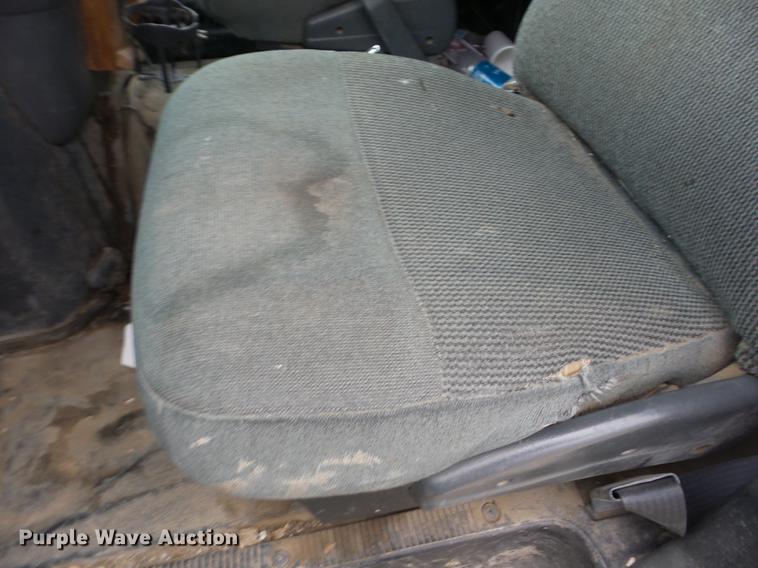 image for item K6373 1996 Ford Econoline E250 van