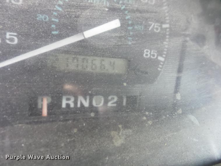 image for item K6374 1992 Ford Econoline E250 van