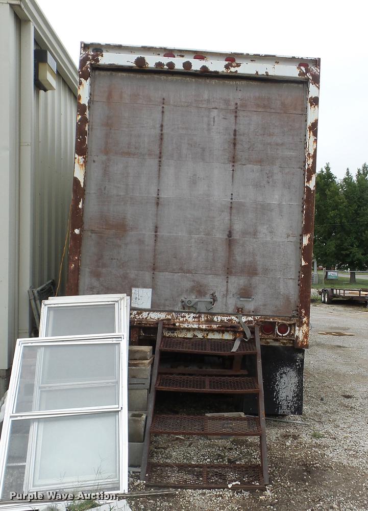 image for item K6376 1974 Great Dane 731T45 dry van trailer