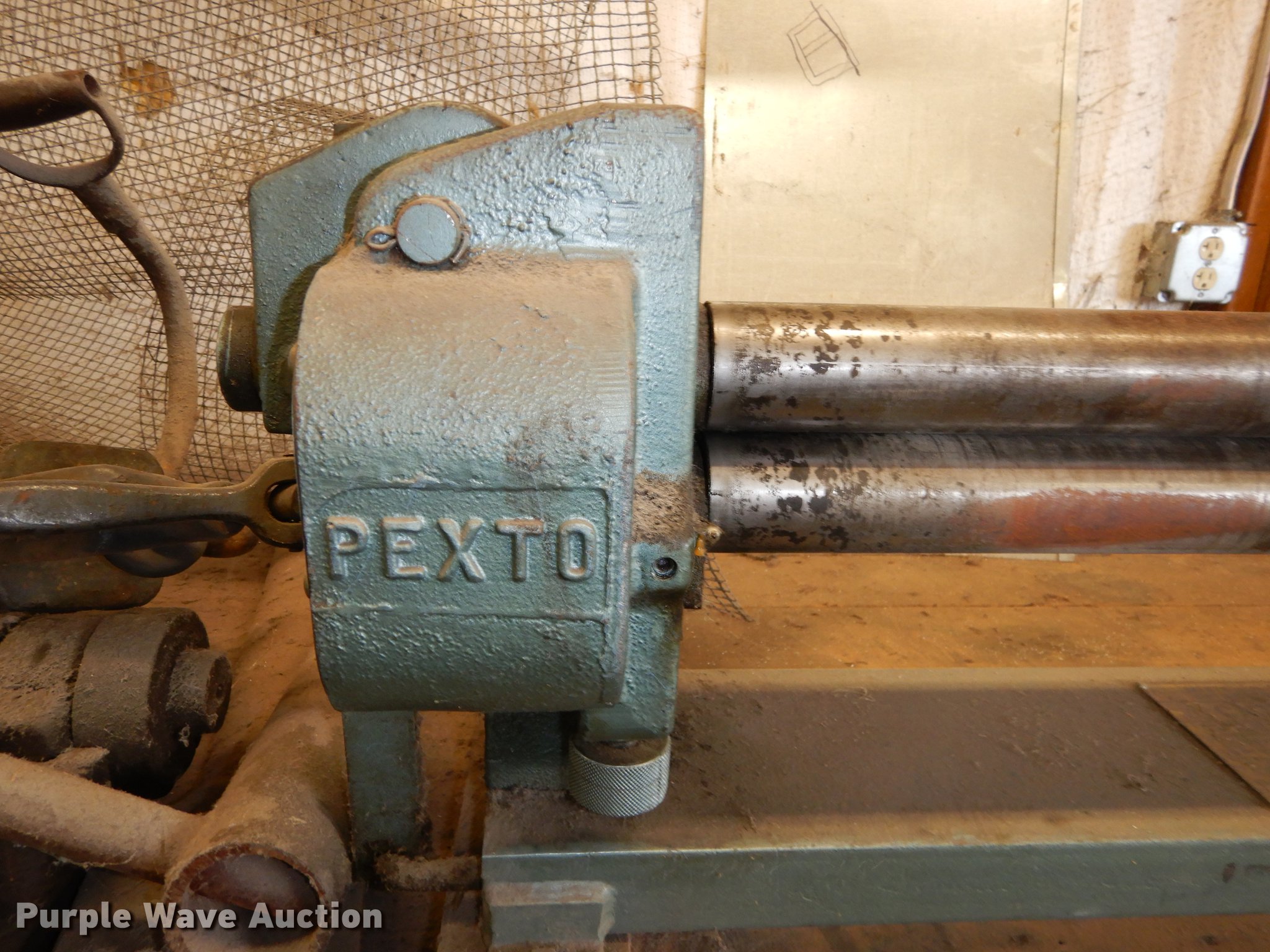 Pexto roller in Chanute, KS | Item DS9840 sold | Purple Wave