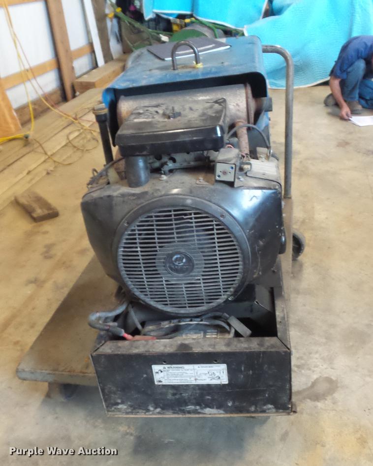 image for item CC9613 1997 Miller Bobcat 225G Plus welder/generator