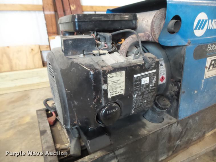 image for item CC9613 1997 Miller Bobcat 225G Plus welder/generator