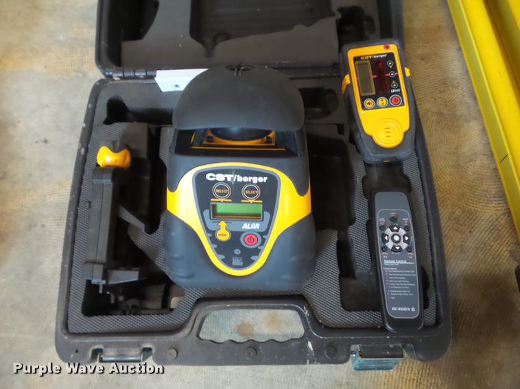 image for item CC9624 1991 Metrotech 810 utility locator
