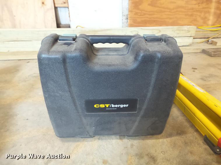 image for item CC9624 1991 Metrotech 810 utility locator